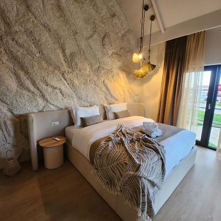 Hotel The Berg'S 10 Ocna Mures Esterno foto