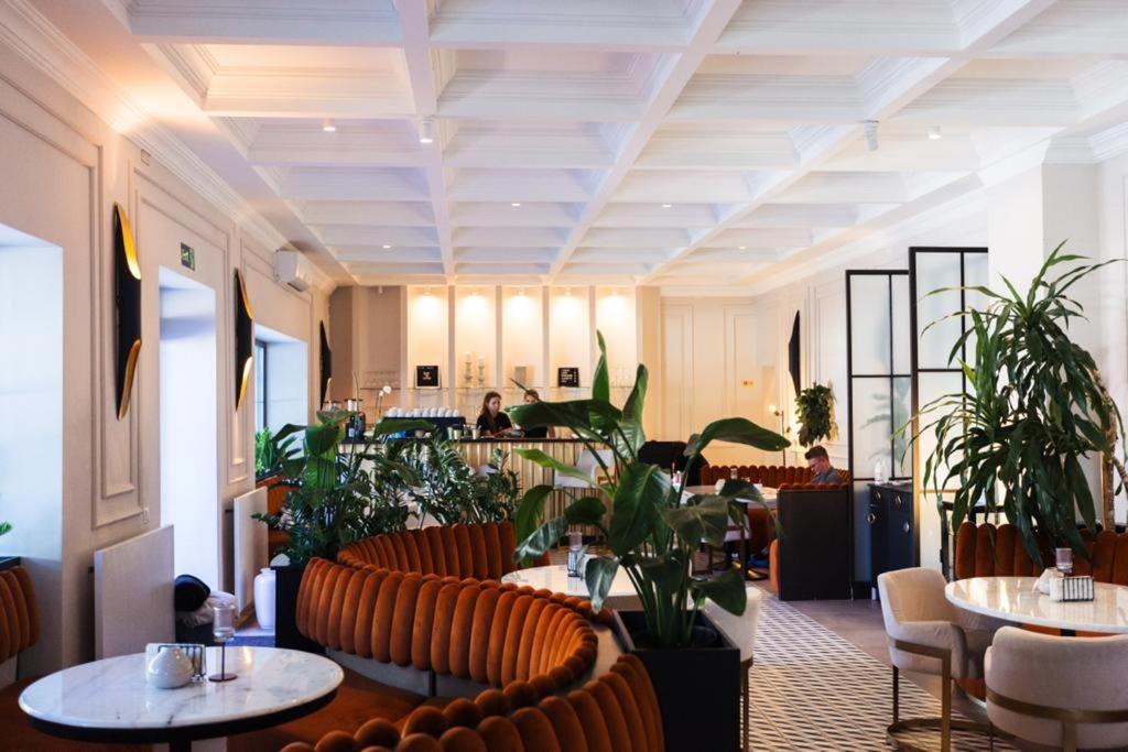 Hotel The Berg'S 10 Ocna Mures Esterno foto